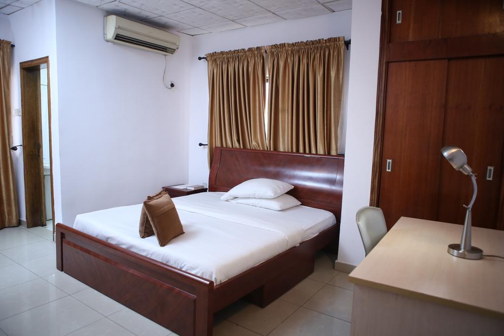 The Habitat Suites International Lagos Rom bilde