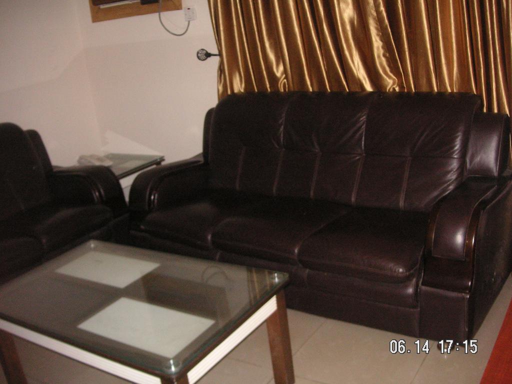 The Habitat Suites International Lagos Rom bilde