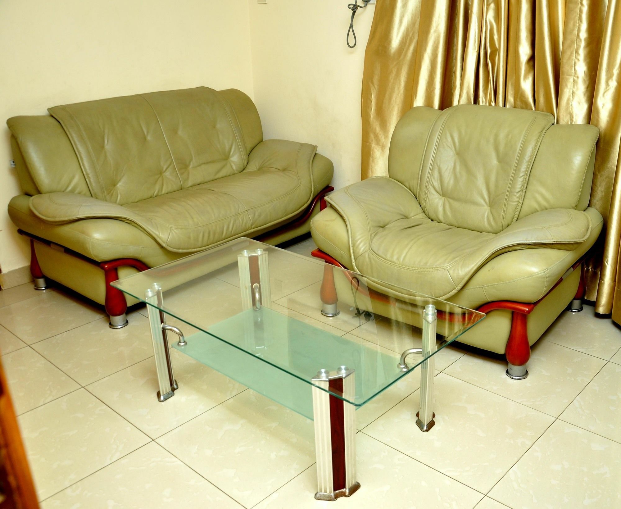 The Habitat Suites International Lagos Eksteriør bilde